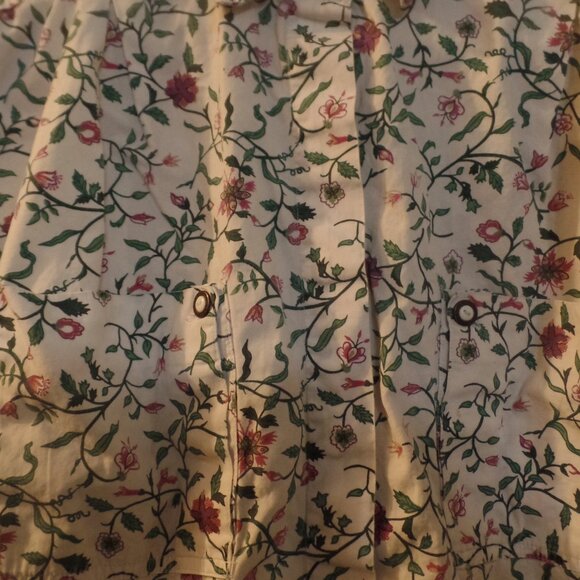 Stefano World Wide Button-Down Long-Sleeve Green Floral Top, Size L - Picture 2 of 3